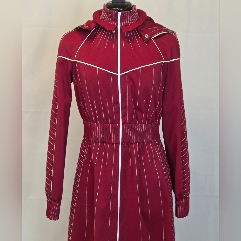 Valentino Red With White Stitching Jersey Hooded Midi Dress, Size 4, NWT - Picture 6 of 15